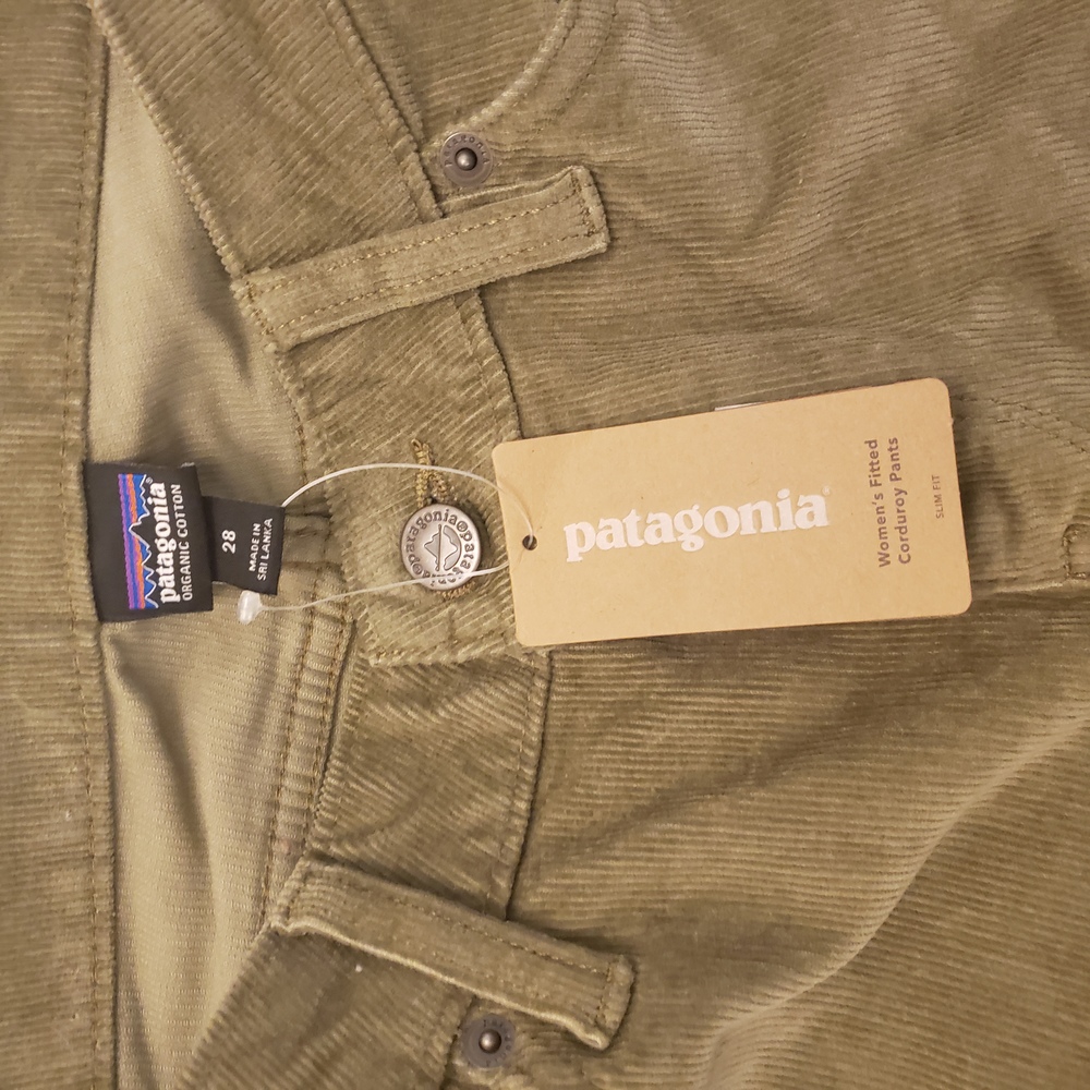 Patagonia corduroy pants size 28 NWT